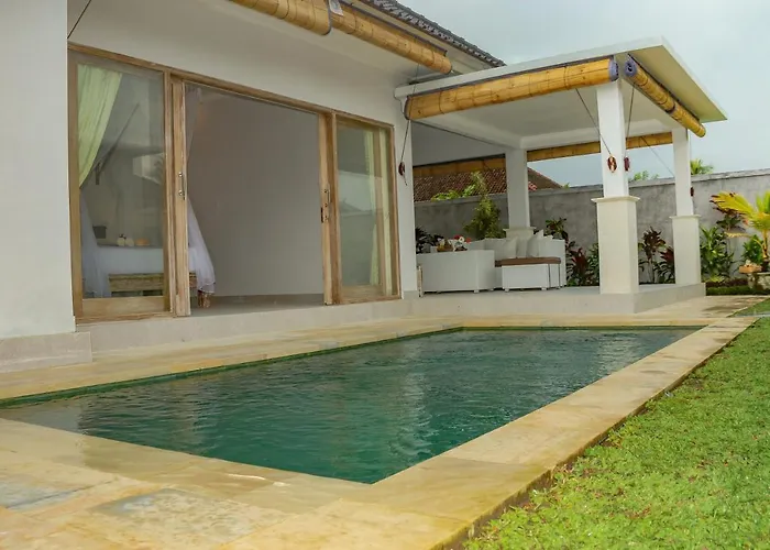 Nareswari Bed & Breakfast *